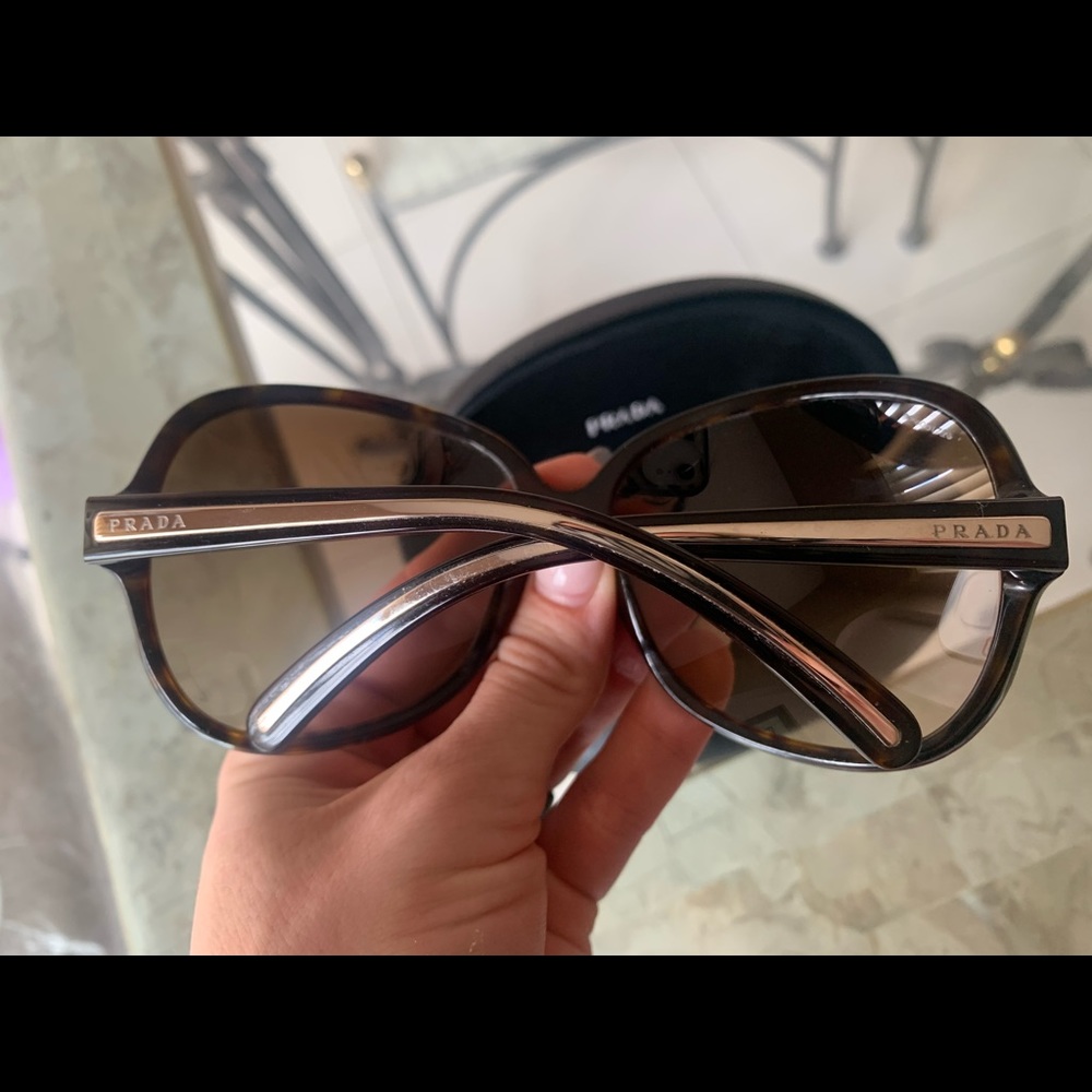 Prada large sunglasses - Picture 3 of 10